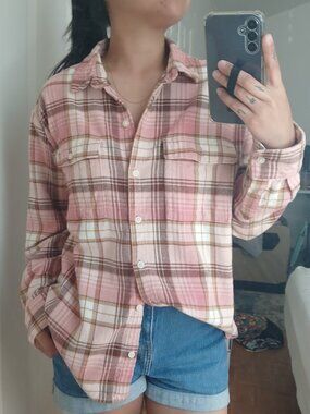 Old Navy Pink/Brown Plaid Boyfriend Button-Up Longsleeve Medium